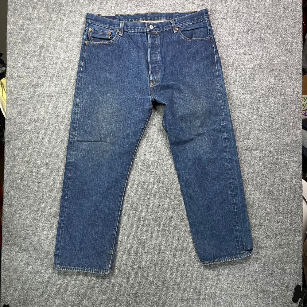 Levi's 501 Jeans Men's Blue Denim Pockets Relaxed Straight Button Fly - 42X32